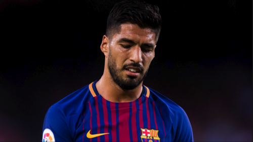 Las lágrimas de Luis Suárez en la emotiva despedida de Iniesta