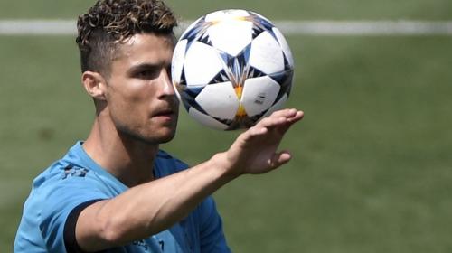 CR7: "Entr&oacute; la polic&iacute;a armada a mi barco, &iquest;somos asesinos o qu&eacute;?"