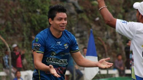 Robin Betancourt confirma su llegada a Comunicaciones