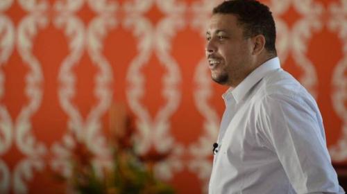 Ronaldo Nazario interesado en comprar un club de fútbol español