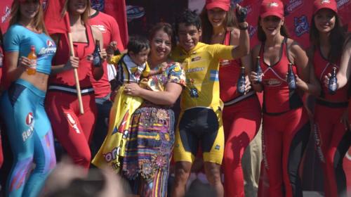 Video: la emoción de la familia del campeón Alfredo Ajpacajá