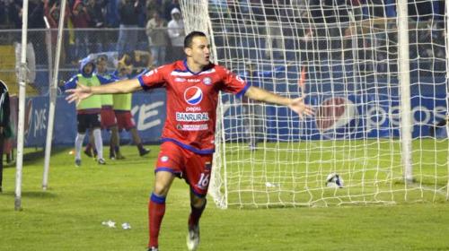 Marco Pappa se manda con otro gol en Xelajú MC