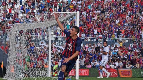 ¡Increíble! Con 14 años hizo un golazo en el Clásico de Paraguay