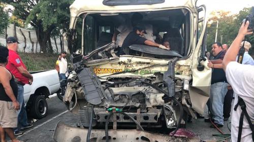 Un viaje escolar termin&oacute; en un terrible accidente en Zacapa