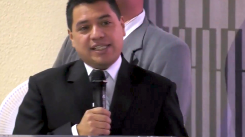 Burló a su seguridad en un restaurante, así se fugó Kamilo Rivera