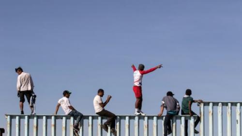 Integrantes de Caravana Migrante llegan a frontera con EE.UU.