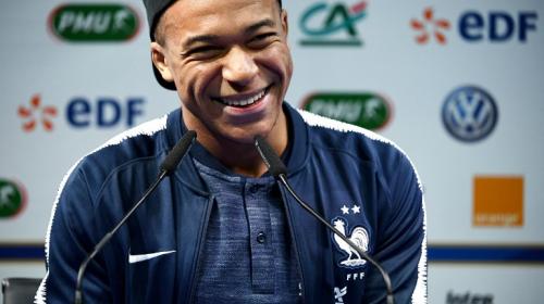 Mbappé se ríe del incidente entre Neymar y Cavani en amistoso