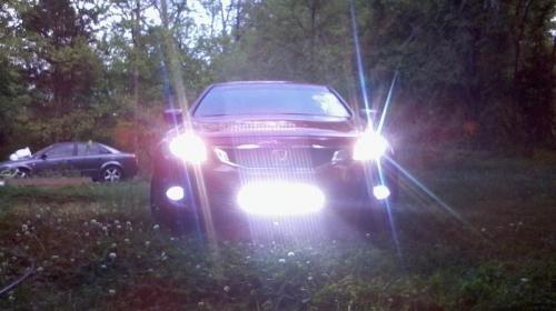 Congreso a punto de prohibir las luces LED en vehículos