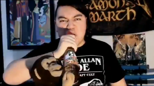 El jingle navideño de B&B en versión heavy metal rompe las redes