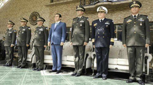 Jimmy visita Mariscal Zavala en el Día del Veterano