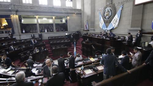 Diputados quieren quitarle al TSE el poder de cancelar partidos