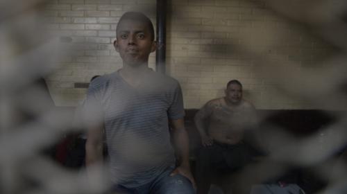 Vivir en la carceleta de Tribunales, él lleva 7 días encerrado