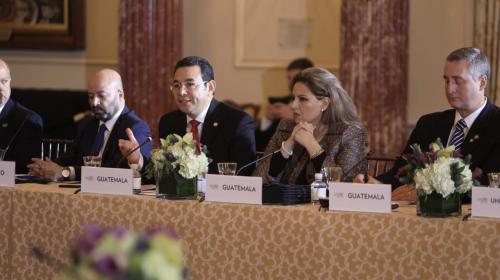 Jimmy Morales ataca a la CC y a la CICIG en Washington