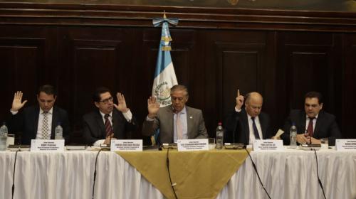 En secreto, pesquisidora emite informe respaldando a Jimmy