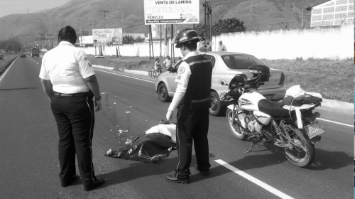 Migrante hondure&ntilde;o muere atropellado en Amatitl&aacute;n 