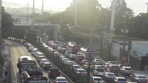 Denuncian nueva modalidad de extorsi&oacute;n en el tr&aacute;nsito de Mixco