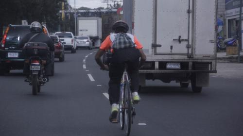 Piloto en estado de ebriedad atropelló a un ciclista en El Periférico