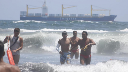 Salvavidas han rescatado a m&aacute;s de 30 ba&ntilde;istas en Puerto San Jos&eacute;