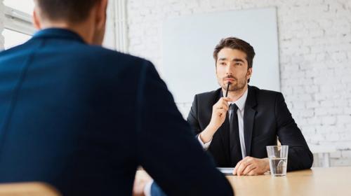 Un millonario revela el truco para triunfar en entrevista laboral