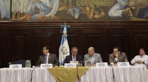 Pesquisidora citará a 120 personas por antejuicio contra Jimmy