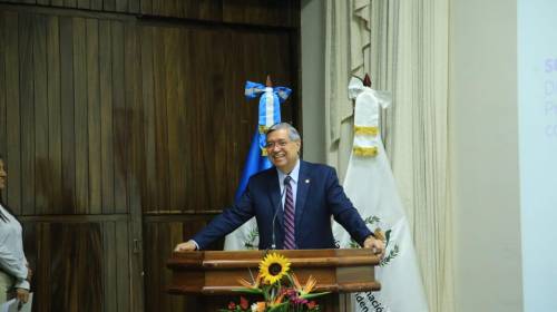 Jafeth Cabrera y su desafortunado ejemplo de "mujeres agresivas"