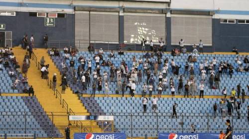 Comunicaciones registra su peor ingreso de aficionados