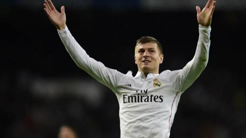Kroos explota y desmiente categóricamente una noticia en Twitter