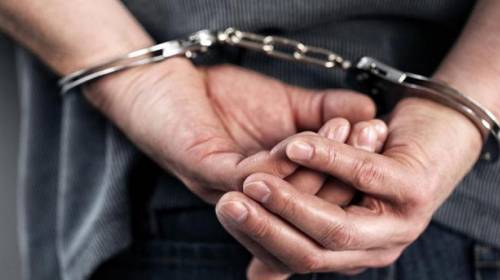 Capturan a maestro por abuso sexual en una escuela