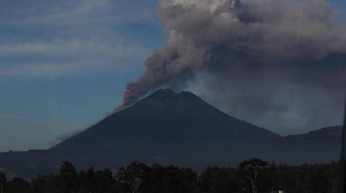 Conred declara inhabitable 3 comunidades cerca de volc&aacute;n de Fuego