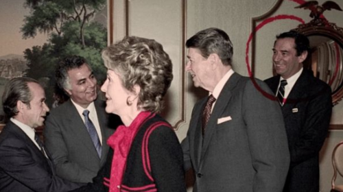 "The Family" la nueva serie de Netflix de conspiración y traición