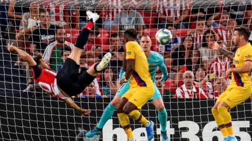 Golazo de chilena del Bilbao al Barça candidato al mejor del año