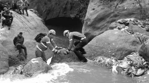 Localizan a menor fallecido en r&iacute;o de aguas negras en zona 17