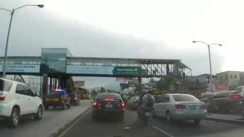 Conductores evaden a PMT para usar ruta exclusiva del Transmetro