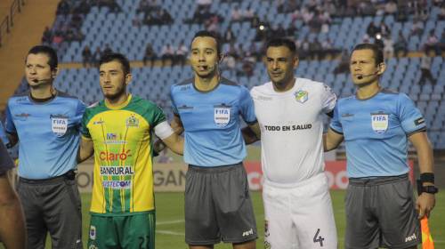 Las moñas negras en el partido de Comunicaciones ante Guastatoya