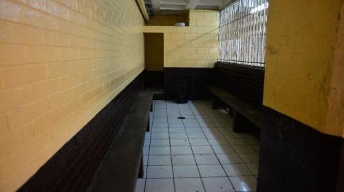 La historia del hombre que muri&oacute; en la carceleta de Tribunales