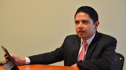 Renuncia fiscal que llevaba casos de alto impacto en la FECI