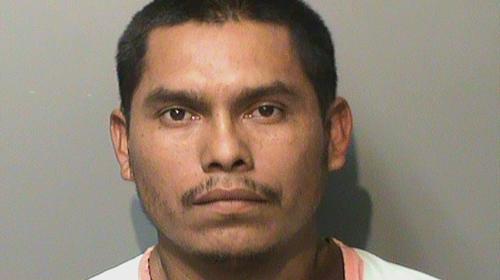 Guatemalteco enfrentará juicio por triple asesinato en EE.UU.