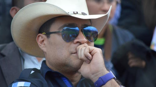 Critican a Neto Bran por ser insensible ante muerte de alba&ntilde;il