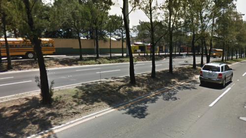 Piloto se desespera en tr&aacute;nsito del Perif&eacute;rico y hace imprudencia