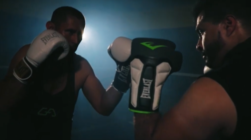 El peliculesco promocional de la pelea entre Neto y "3 Kiebres"