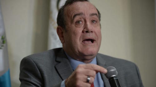 Giammattei aclara porqué no se reunirá con Donald Trump