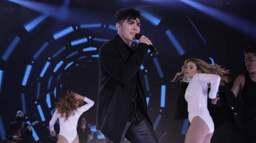 "La camisa negra" de Dennis no logró convencer a todos