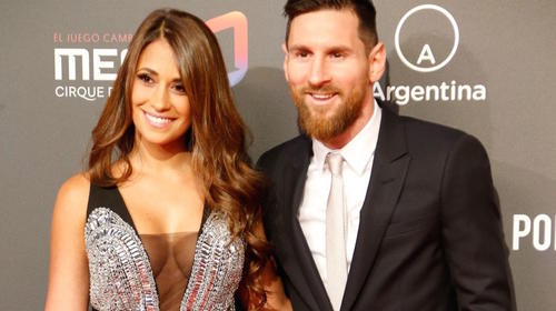 Antonella se roba el show con sensual vestido en boda de Suárez