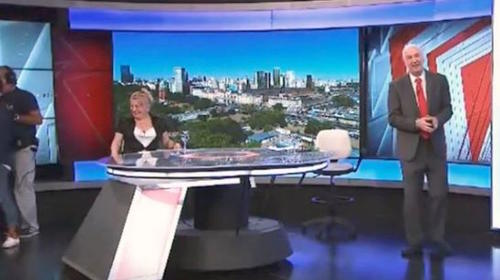 Rata causa p&aacute;nico a los presentadores en un programa en vivo