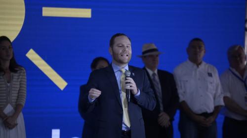 Álvaro Arzú Escobar buscará su reelección al Congreso