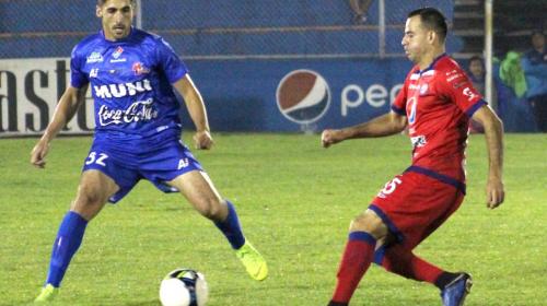 Así fue el penal que falló Marco Pappa en el partido de Xelajú MC