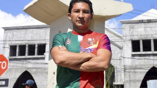 El sorprendente golazo de César Villaluz en la Primera División