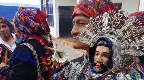 Roban imagen de la Ascensi&oacute;n del Se&ntilde;or en Chichicastenango 