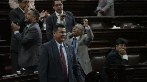 Avanza ley para dar amnistía a los delitos del conflicto armado