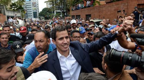 Jefe del Parlamento se autoproclama "presidente de Venezuela"